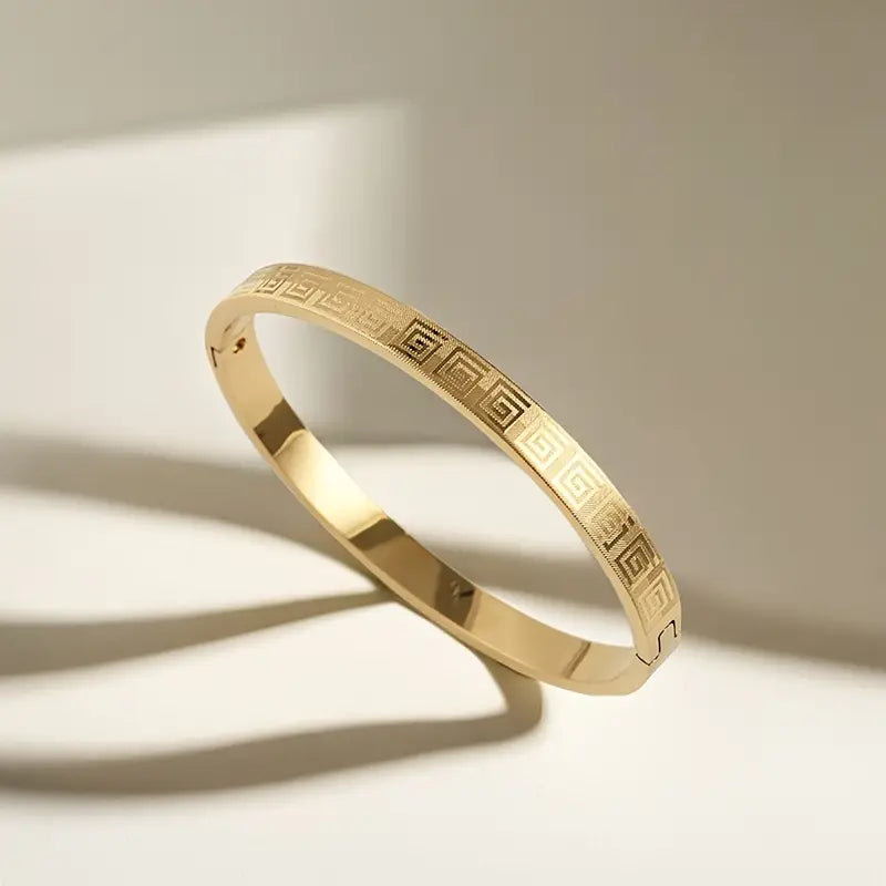 Elegant Gold Engraved Bangle Bracelet 💛✨